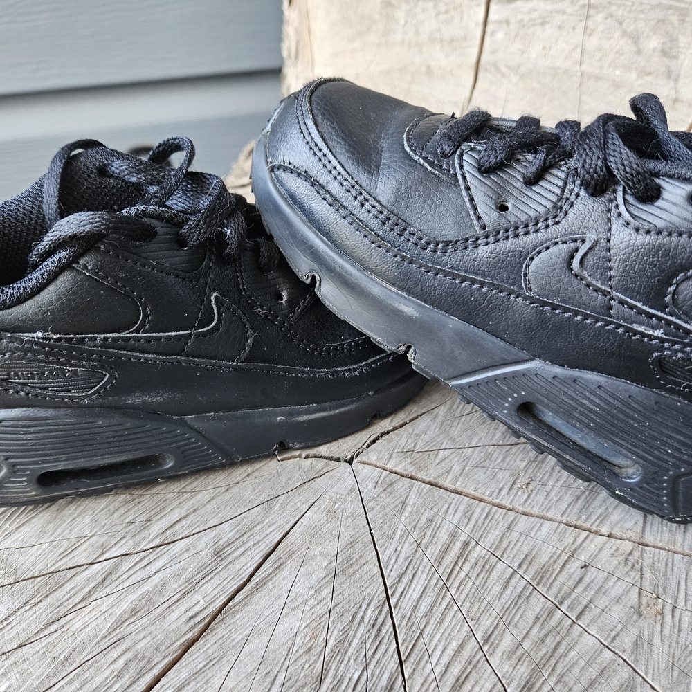 Black Chunky Low-Top Sneakers with Textured Leather